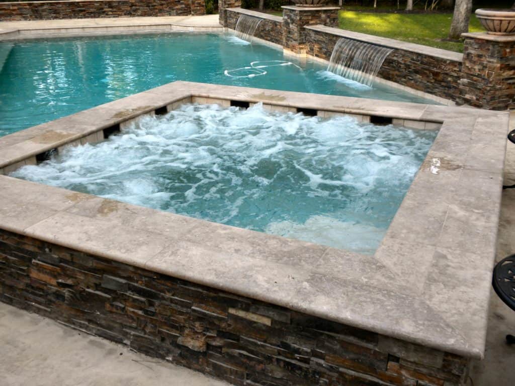 Custom Pools Spas, Outdoor Living and Renovation