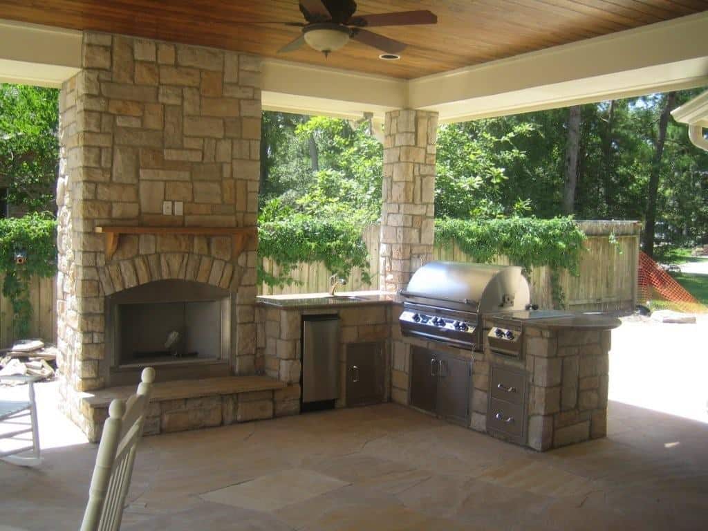 Outdoor Living - Outdoor Kitchens, Fire Pits, Pergolas and More