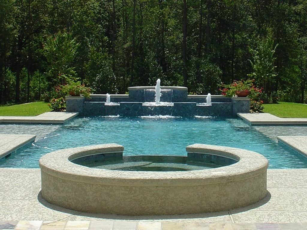 Custom Pools Spas, Outdoor Living and Renovation